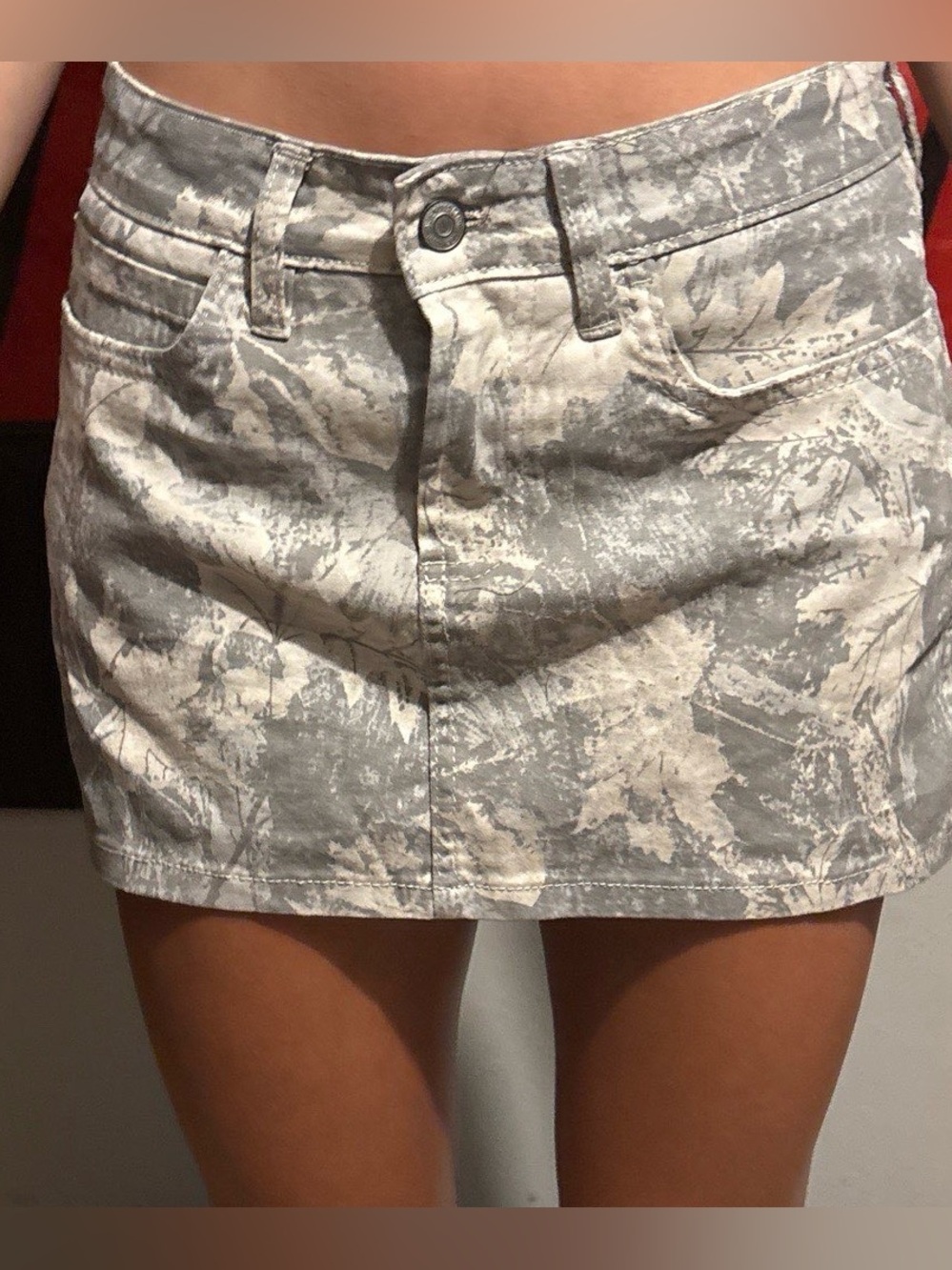 Women’s Floral Print Grey Mini Skirt